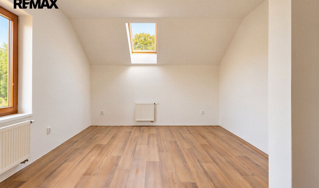 Prodej domu 155 m² s pozemkem 614 m², Rybitví – náhled fotky 11