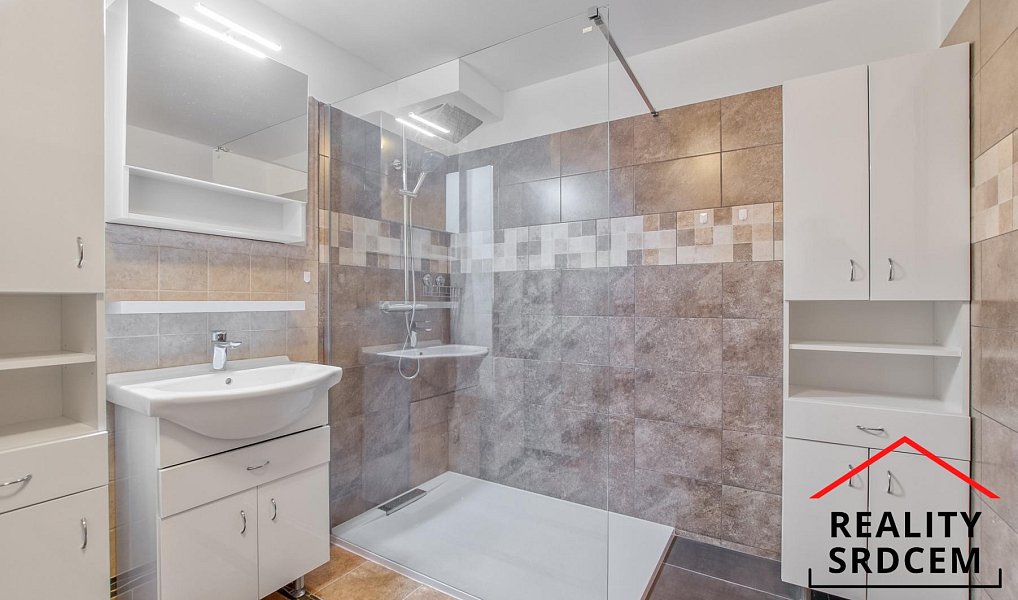 Pronájem bytu 2+kk 68 m², Čeladná – náhled fotky 10