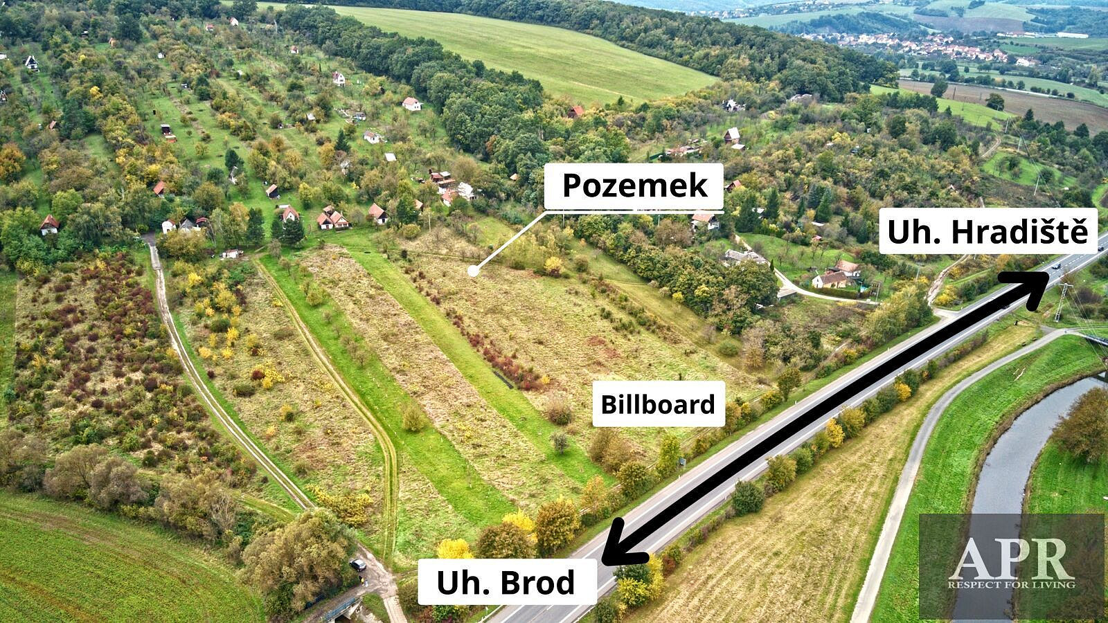 Prodej pozemku 1 394 m²