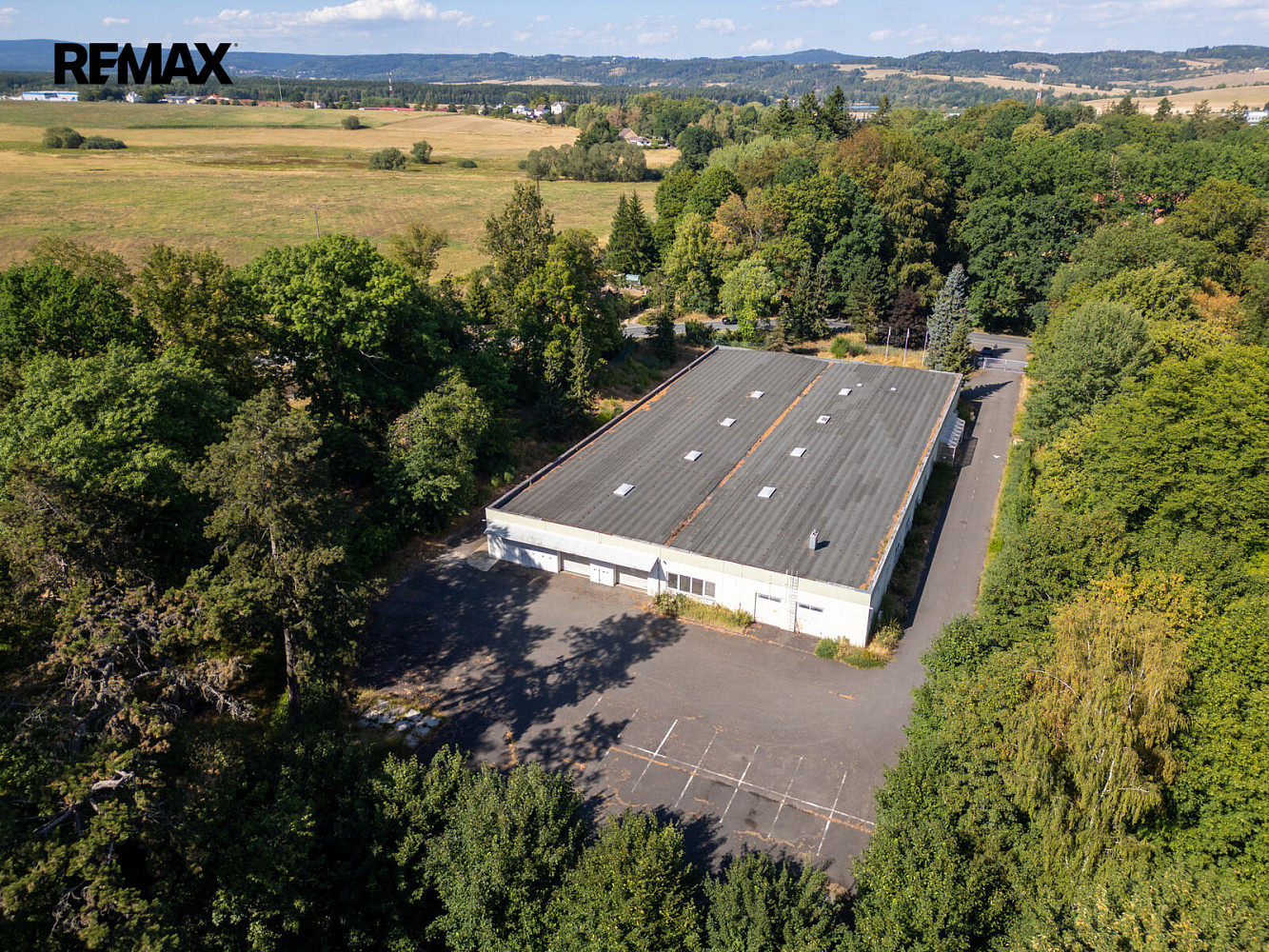 Pronájem výrobních prostor 2 489 m²