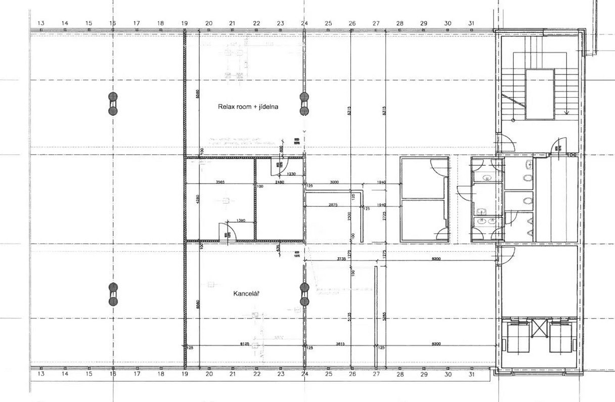 Pronájem kanceláře 345 m² – fotografie 3