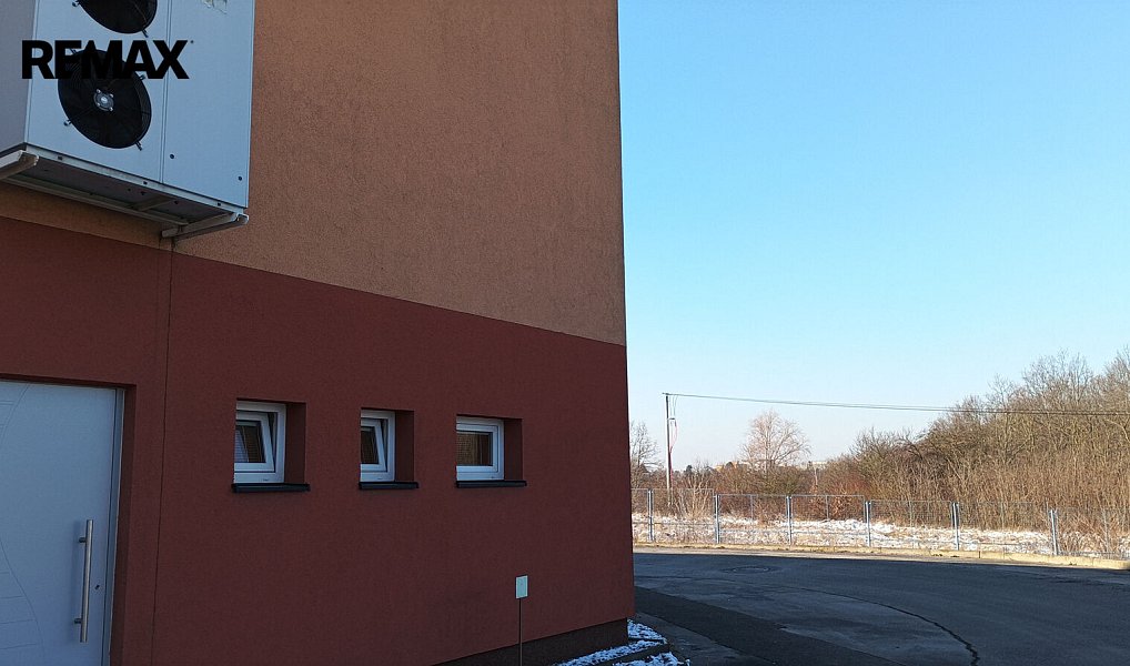 Pronájem kanceláře 407 m², Praha – náhled fotky 23