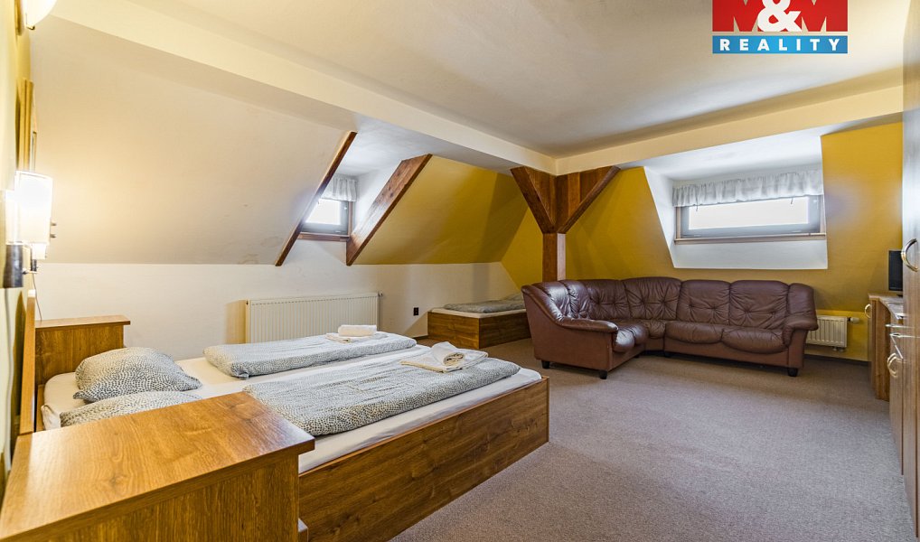 Prodej ubytovacího objektu 661 m², Černá Voda – náhled fotky 11