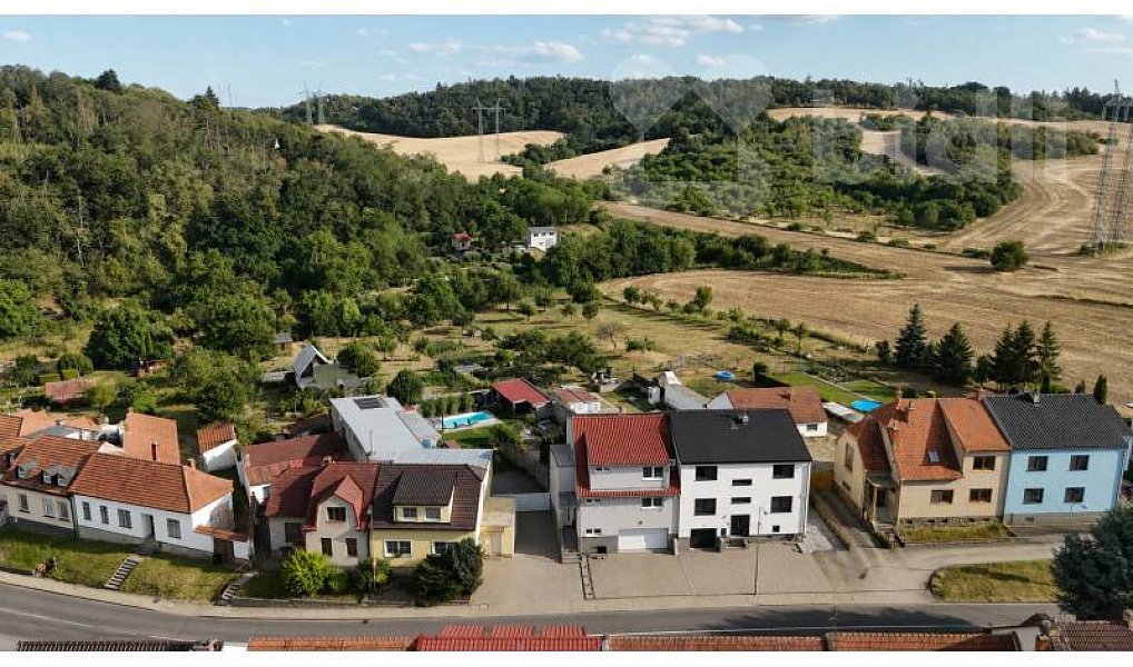 Prodej domu 299 m² s pozemkem 660 m², Ostopovice – náhled fotky 31