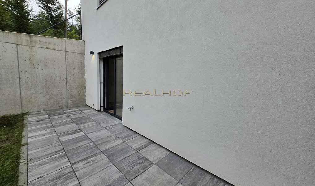 Pronájem bytu 1+kk 38 m², Brno – náhled fotky 6
