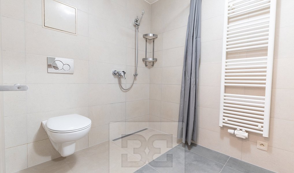 Pronájem bytu 2+kk 43 m², Praha – náhled fotky 11