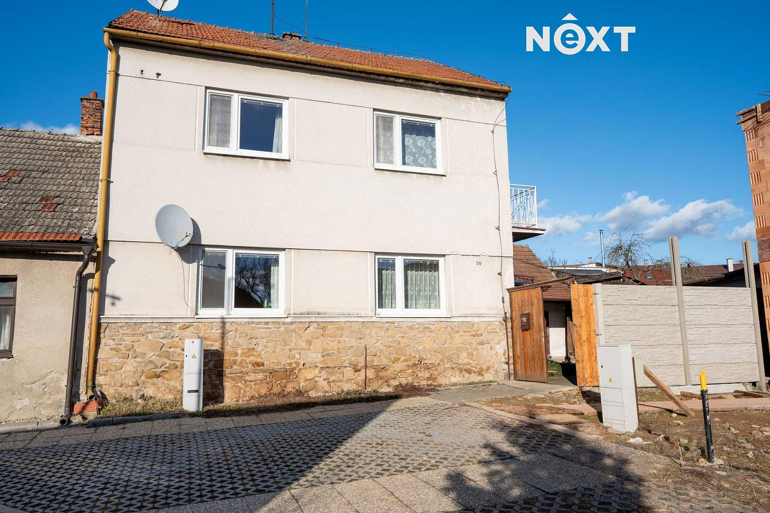 Prodej domu 124 m² s pozemkem 437 m² — photo 2