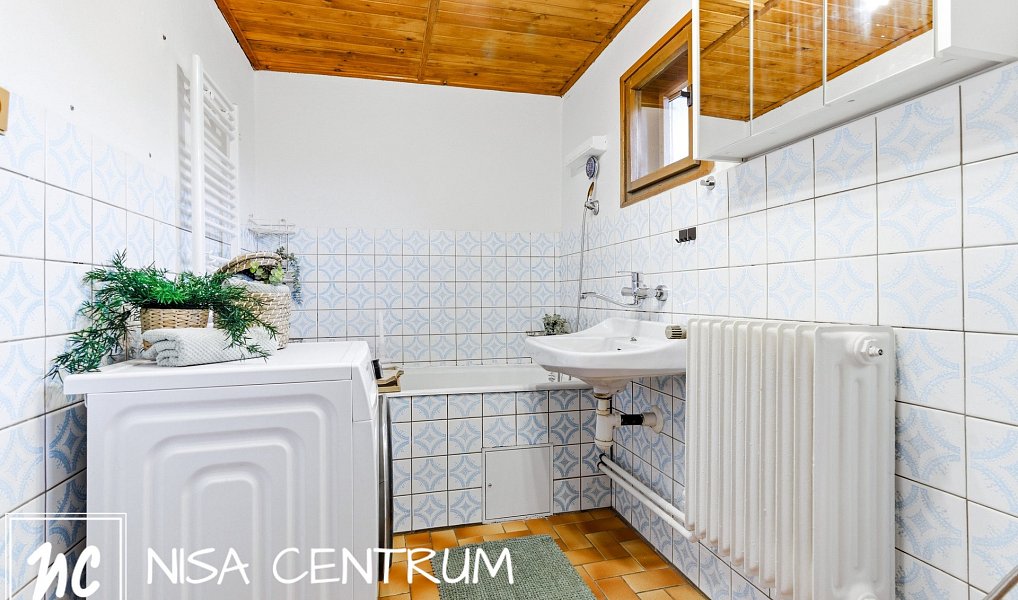 Prodej ubytovacího objektu 220 m², Hejnice – náhled fotky 19