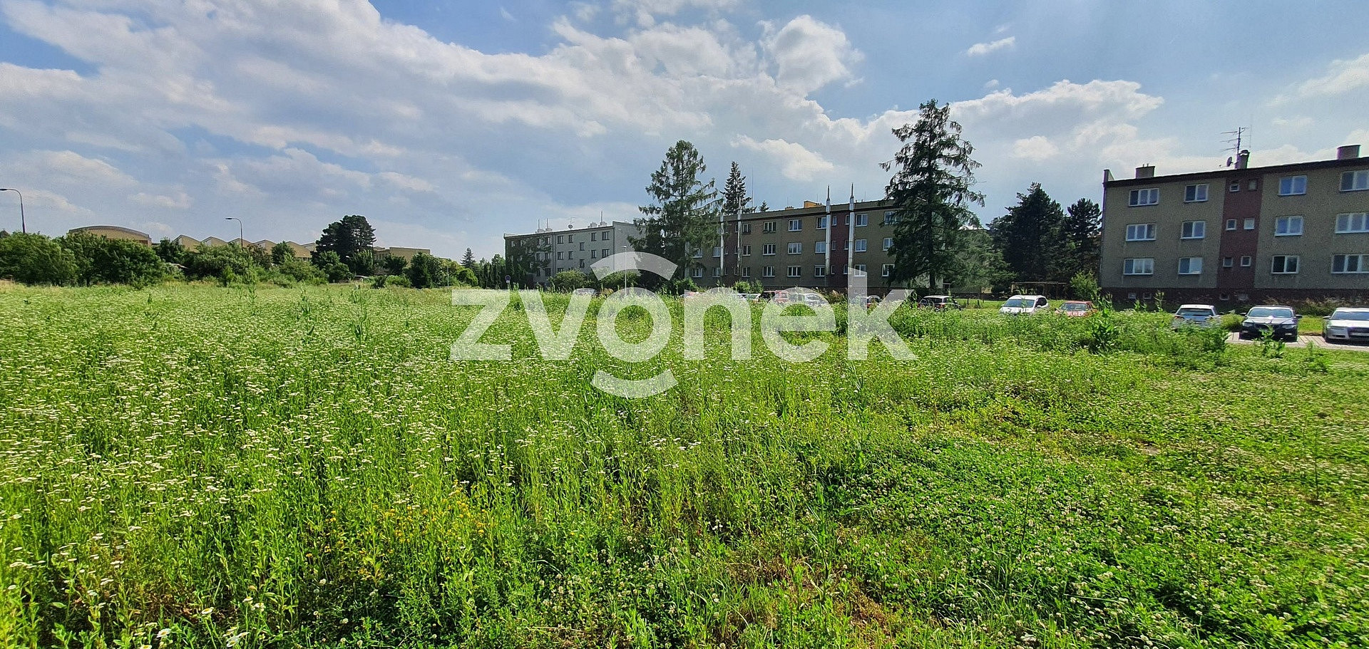 Prodej stavebního pozemku 1 070 m²