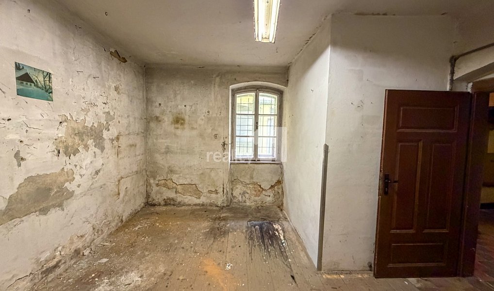 Prodej domu 200 m² s pozemkem 70 m², Plzeň – náhled fotky 20