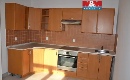 Prodej bytu 1+1 53 m², Boženy Němcové, Červený Kostelec, okres Náchod