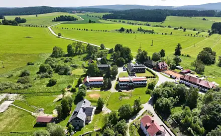 Prodej komerčního objektu (jiného typu) 1 410 m², Černá v Pošumaví