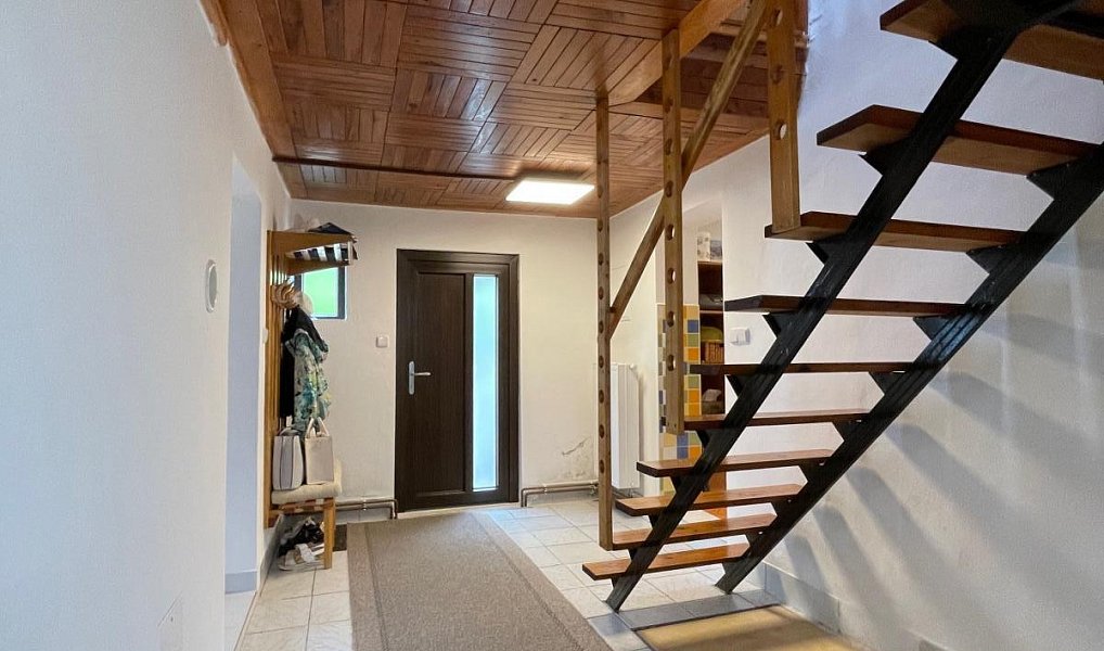 Prodej domu 130 m² s pozemkem 1 063 m², Čtveřín – náhled fotky 15