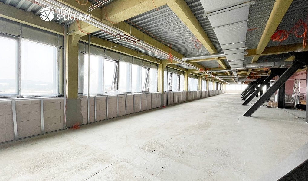 Pronájem kanceláře 1 864 m², Brno – fotka 1 z 9