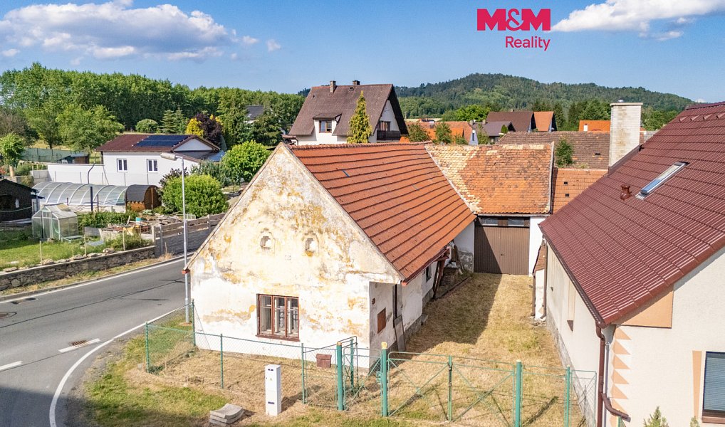 Prodej domu 102 m² s pozemkem 281 m², Žichovice – fotka 1 z 21