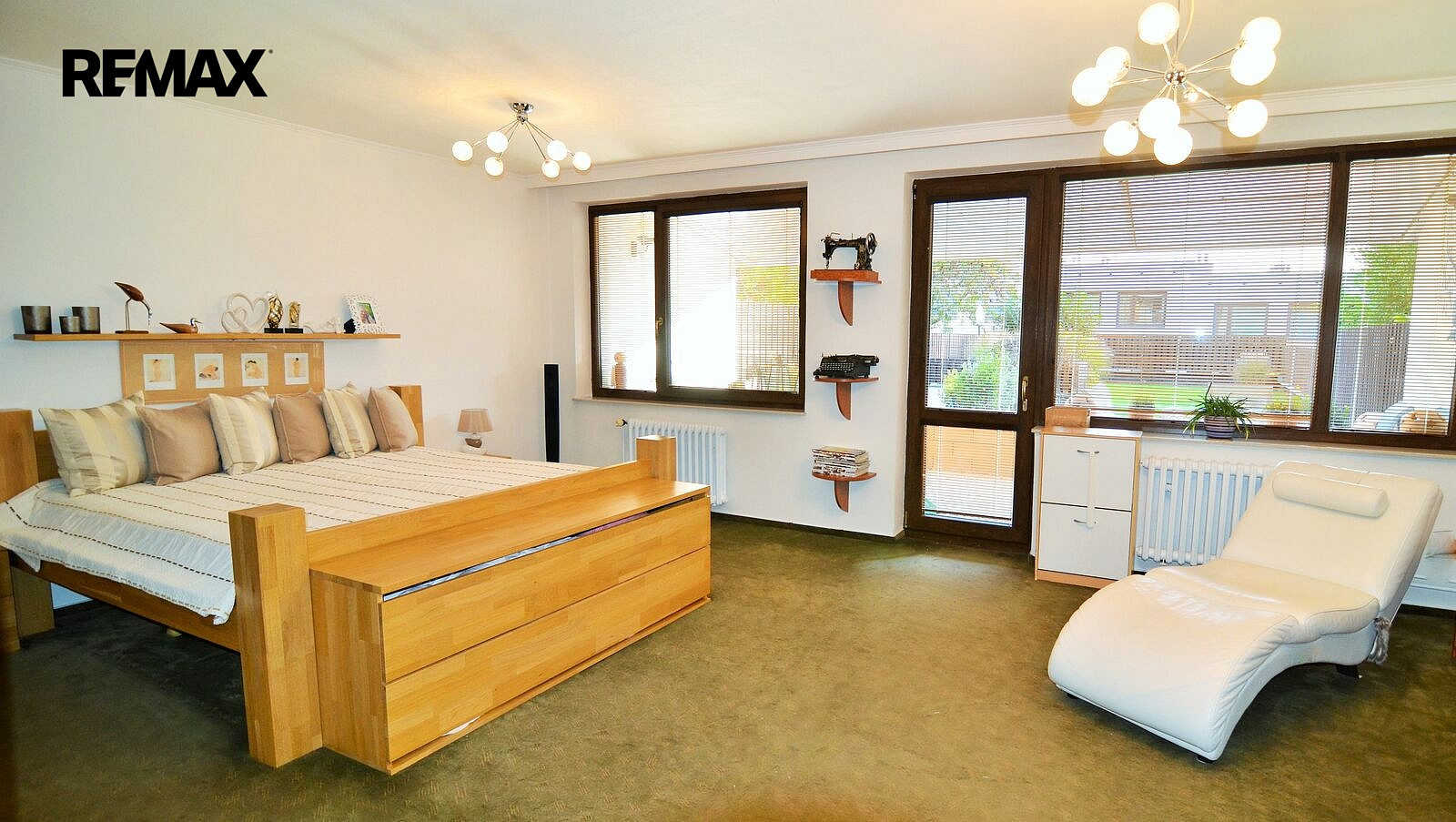 Prodej domu 395 m² s pozemkem 158 m² – pohled 5
