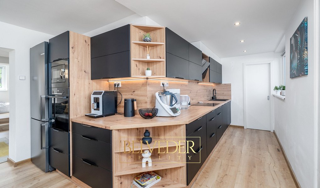 Prodej domu 130 m² s pozemkem 369 m², Teplice – náhled fotky 2