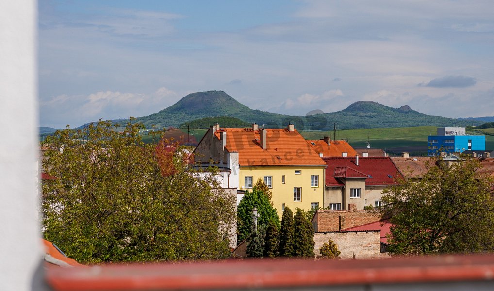 Prodej nájemního domu, činžáku 318 m², Louny – náhled fotky 16