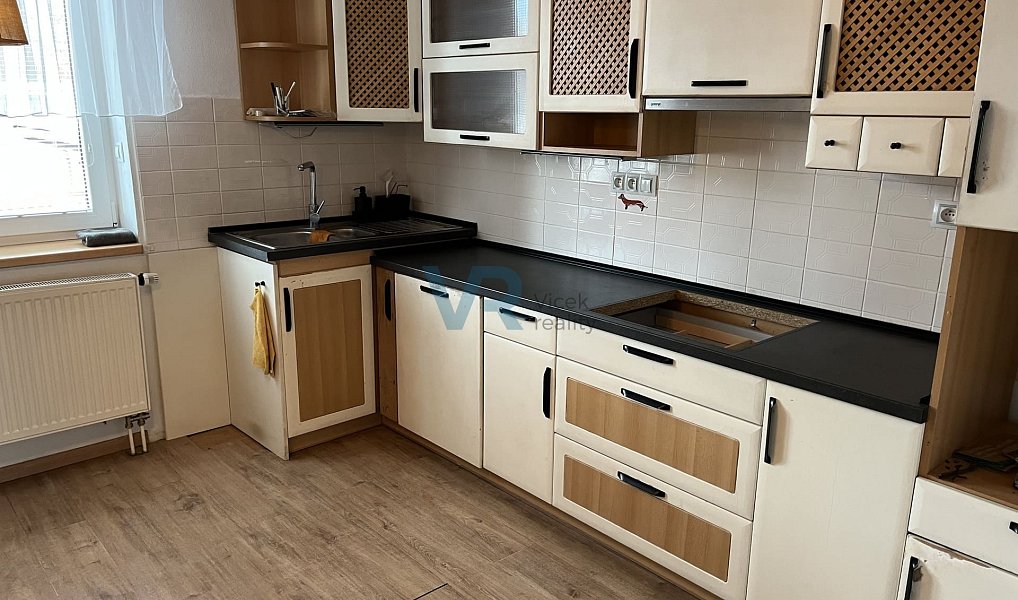 Prodej domu 150 m² s pozemkem 779 m², Planá – náhled fotky 19
