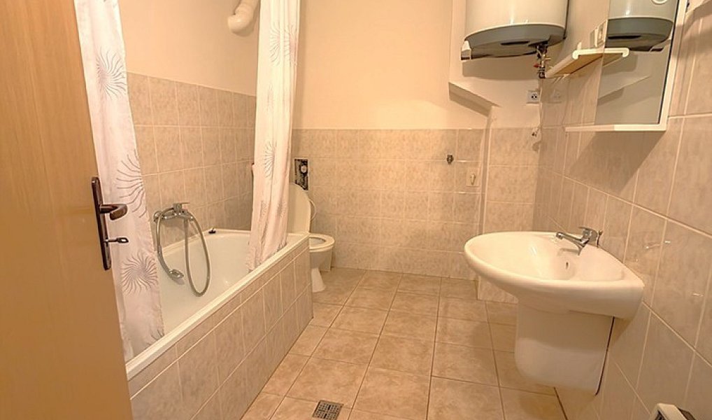 Prodej domu 615 m² s pozemkem 684 m², Jihlava – náhled fotky 26