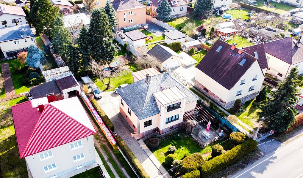 Prodej domu 300 m² s pozemkem 801 m², Komárov – náhled fotky 24