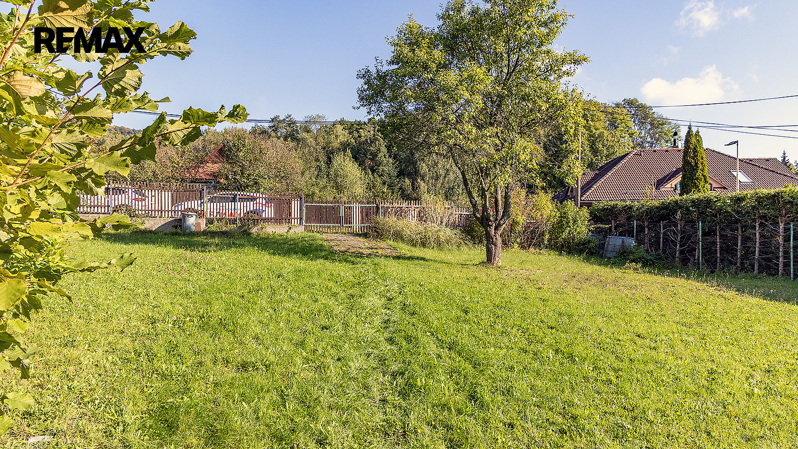 Prodej stavebního pozemku 863 m² — photo 3