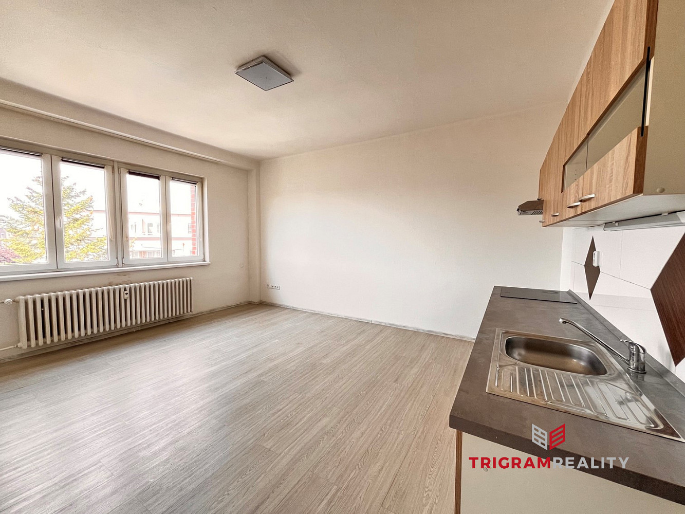 Pronájem bytu 3+kk 77 m² – fotografie 4