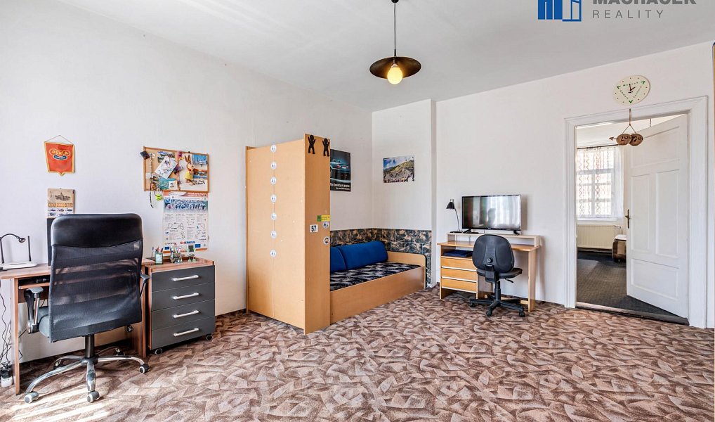 Prodej domu 287 m² s pozemkem 338 m², Duchcov – náhled fotky 20