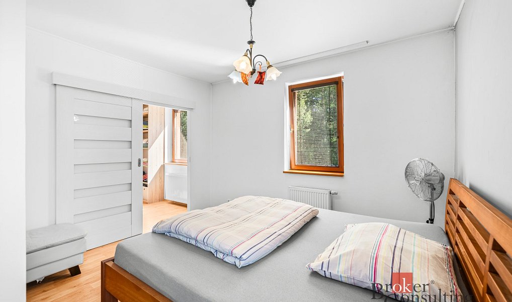 Prodej domu 196 m² s pozemkem 252 m², Horní Bříza – náhled fotky 16