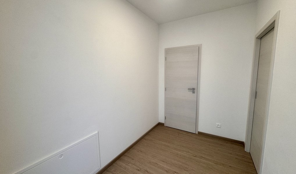 Pronájem bytu 1+kk 34 m², Brno – náhled fotky 5