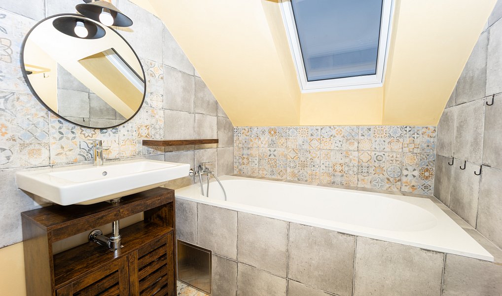 Prodej domu 150 m² s pozemkem 1 418 m², Horní Jelení – náhled fotky 24