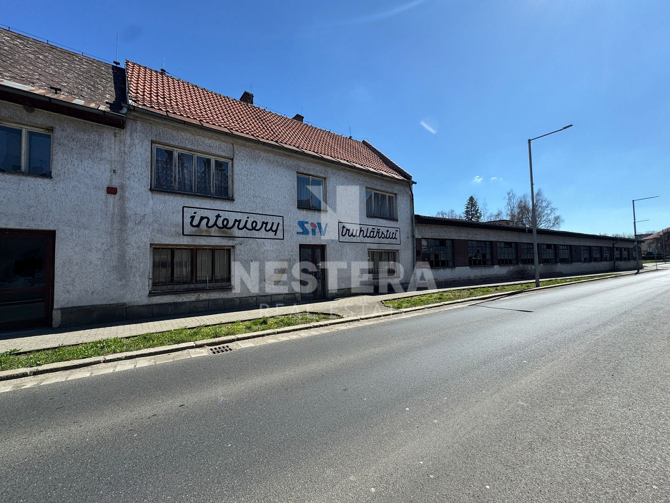Prodej komerčního pozemku 10 000 m² – fotografie 3