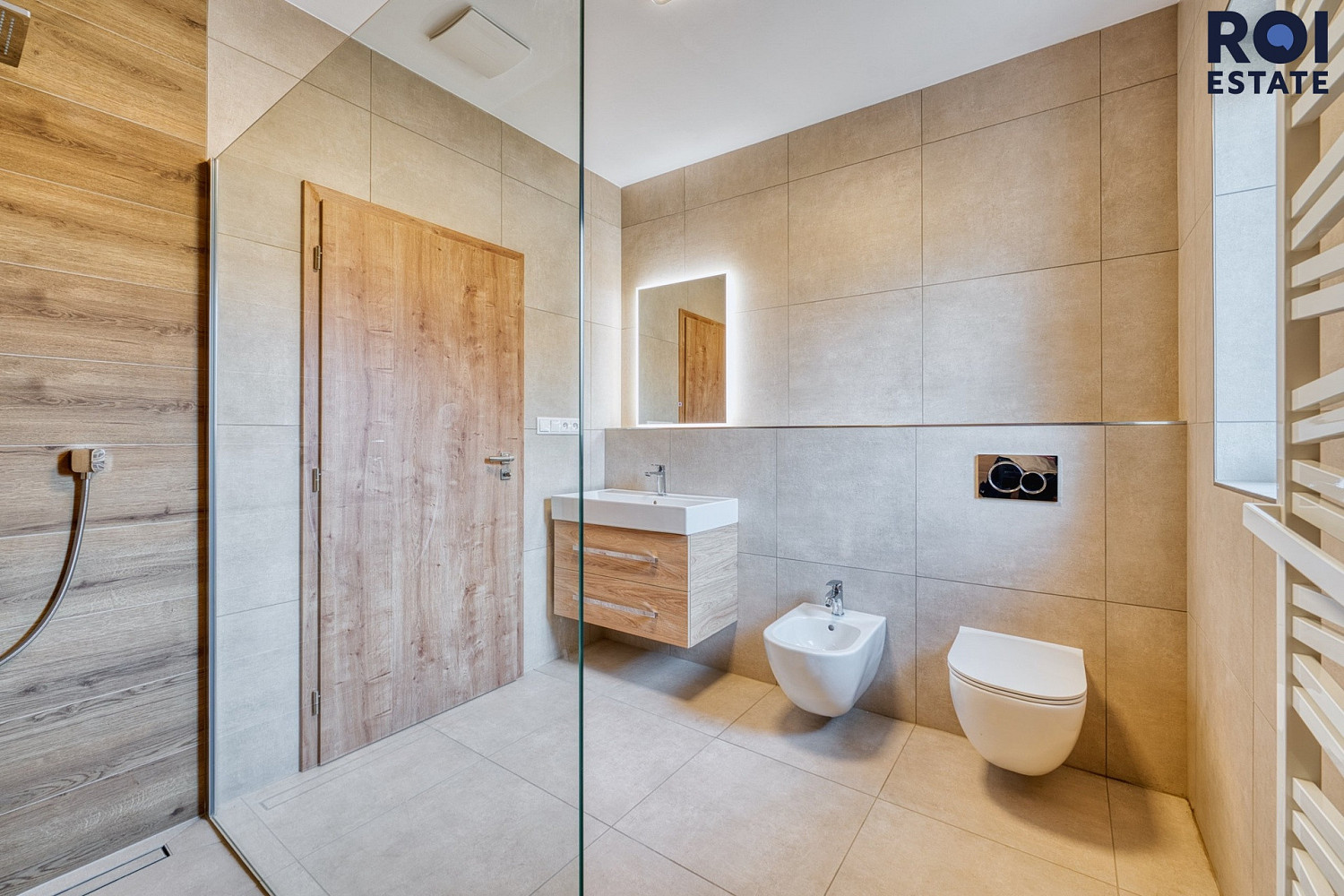 Prodej domu 133 m² s pozemkem 655 m² – fotografie 2