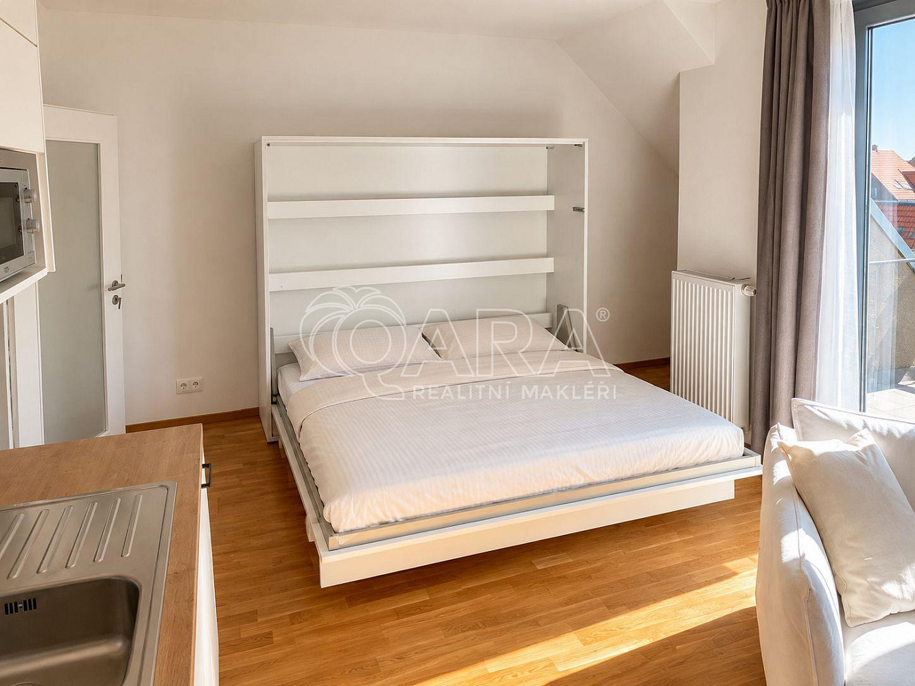 Pronájem bytu 1+kk 28 m² – fotografie 4