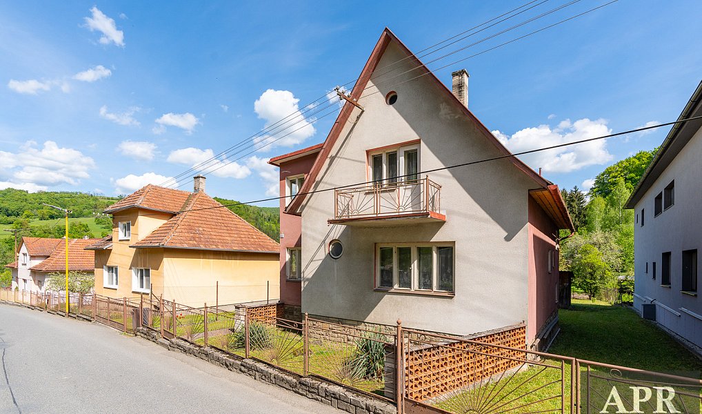 Prodej chaty/chalupy 117 m² s pozemkem 871 m², Brumov-Bylnice – náhled fotky 8