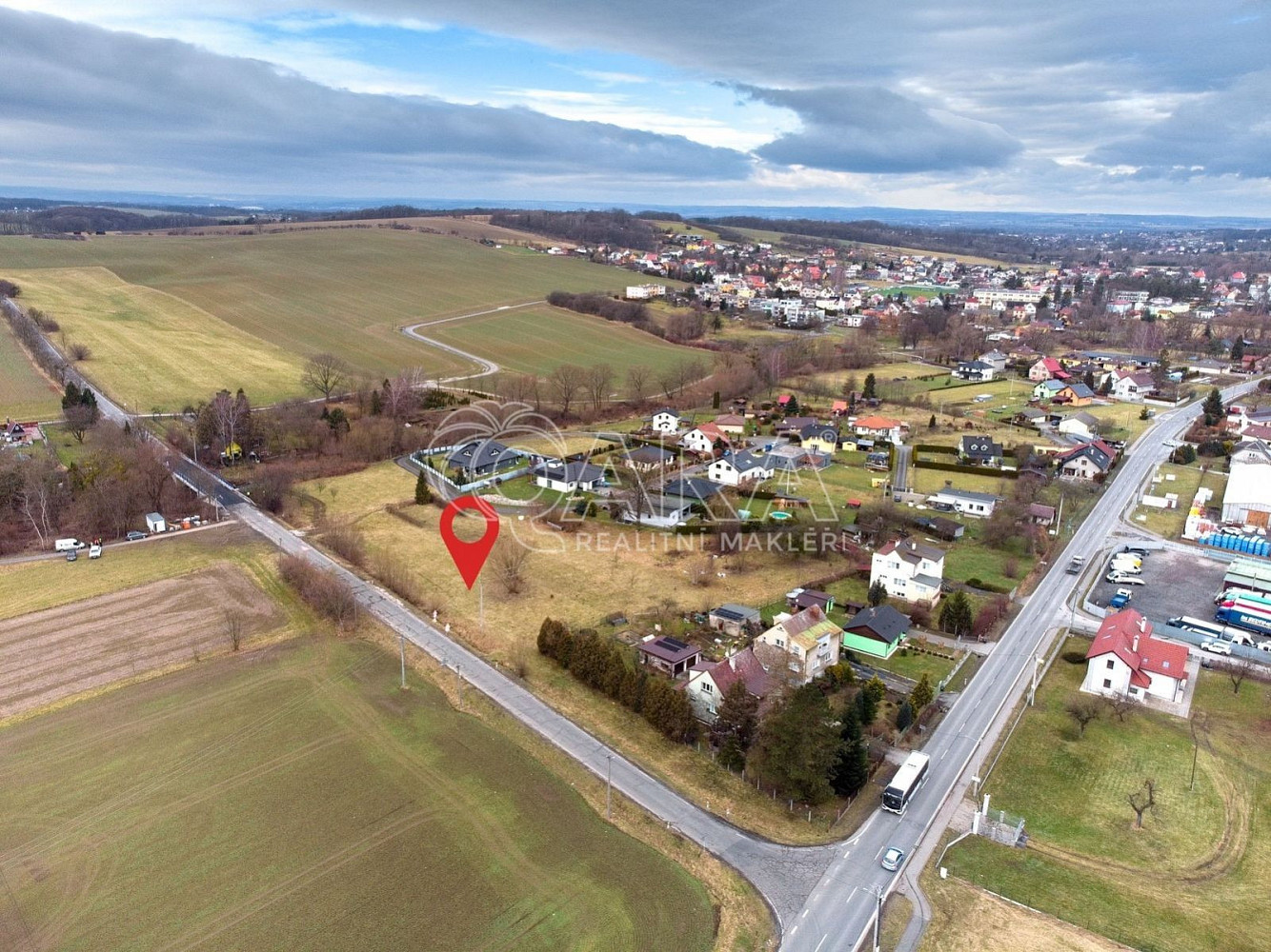 Prodej stavebního pozemku 1 846 m² – fotografie 2