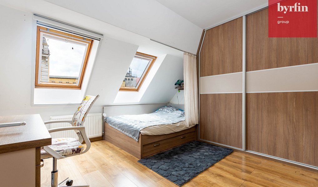 Prodej bytu 5+kk 117 m², Krnov – náhled fotky 11