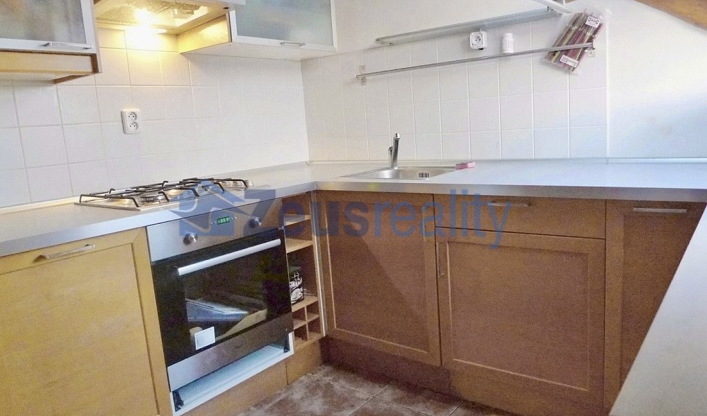 Pronájem bytu 3+1 90 m², Praha – náhled fotky 4