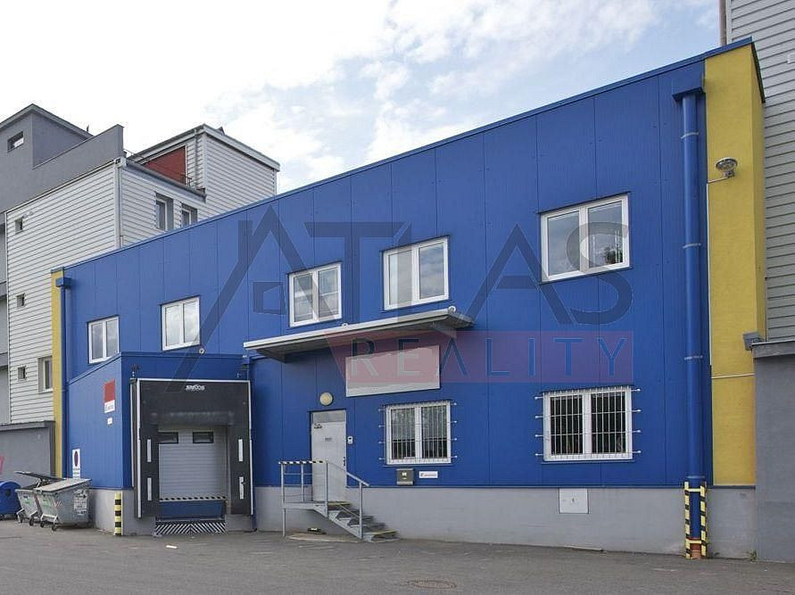 Pronájem skladovacích prostor 1 395 m²