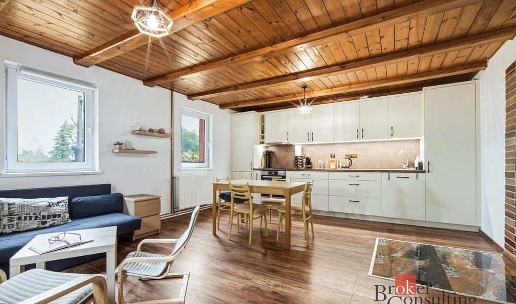 Prodej domu 135 m² s pozemkem 1 115 m², Jindřichovice pod Smrkem – náhled fotky 2