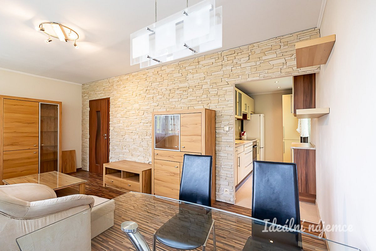 Pronájem bytu 3+kk 61 m² – fotografie 3
