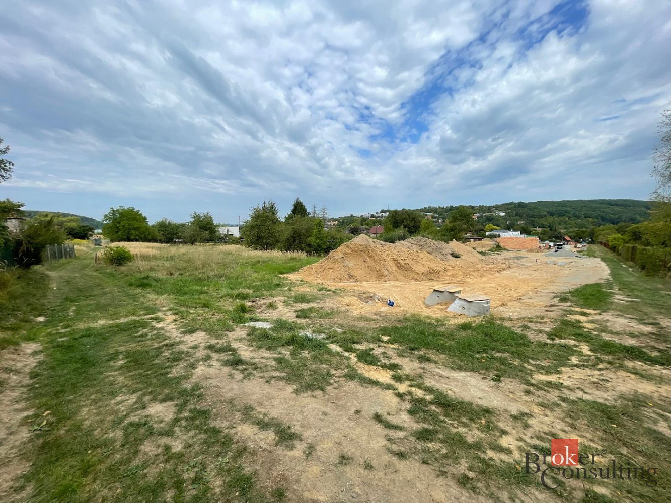 Prodej stavebního pozemku 1 881 m² – fotografie 5
