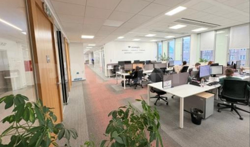 Pronájem kanceláře 595 m², Praha – náhled fotky 8