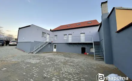 Pronájem bytu 1+kk 28 m²