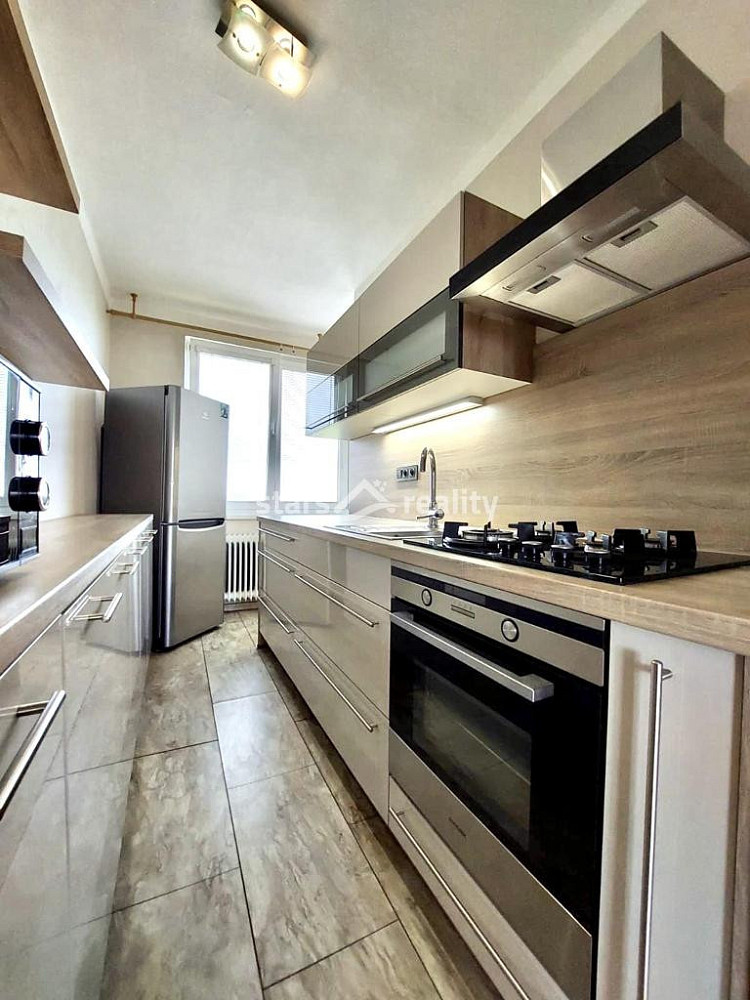 Prodej bytu 2+1 51 m² — photo 2
