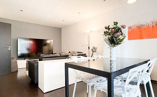 Pronájem bytu 2+1 80 m², Ryšánkova, Brno - Černá Pole