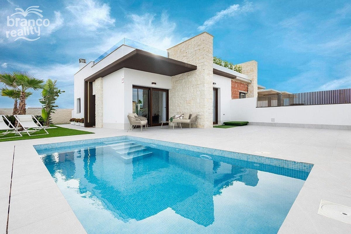 Prodej domu 73 m² s pozemkem 158 m² — photo 2