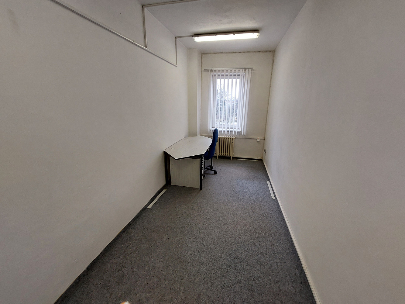 Pronájem kanceláře 30 m² – fotografie 3