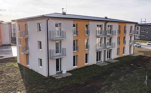 Prodej bytu 1+kk 38 m², Nehvizdy, okres Praha-východ