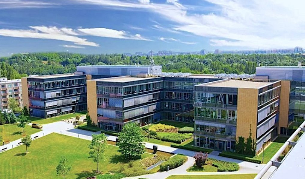 Pronájem kanceláře 1 000 m², Ořech – náhled fotky 2